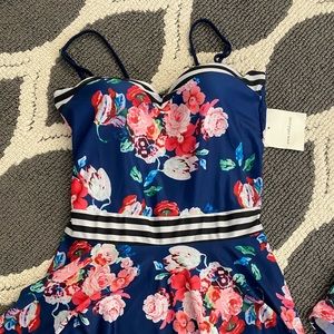 Brand new swimsuit 2 piece